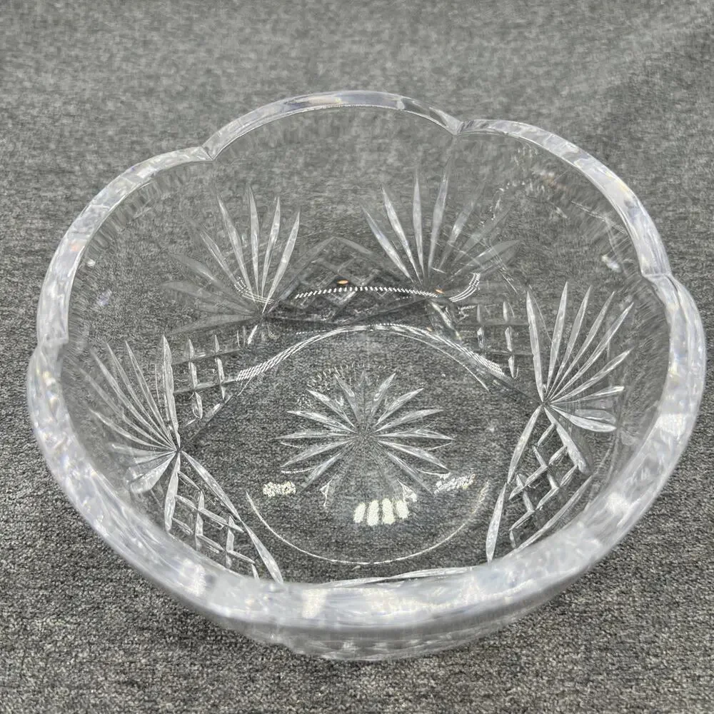 Rogaska Scalloped Edge 6” Round Fine Cut Crystal Bowl Richmond Pattern Elegant